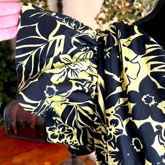 NWT PINKO | Mike 1 Popeline One Shoulder Italian Top | Nero/Lime | Size 6 - Picture 5 of 13